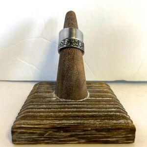 Artisan Duel Spoon Ring Set. Floral & Plain Band. Handcrafted. Size 5.5 & 4